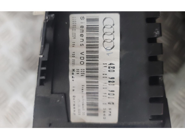 Přístrojová deska Audi A8 S8 D3 4E 2008