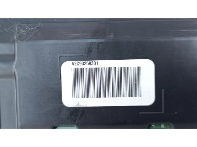 Přístrojová deska Jeep Cherokee 2015 P68241330AC, 68241330AC