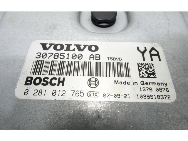 Блок управления двигателя 30785100, 1039S18372   Volvo V70