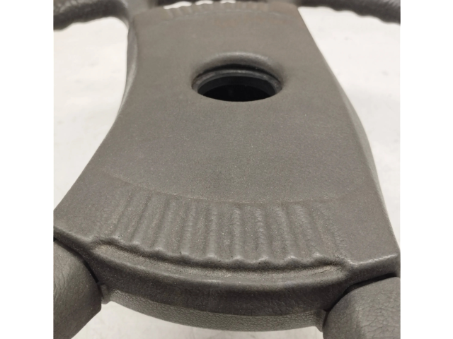 Руль Mercedes-Benz W123  1976 - 1985 года 1164640017, A1164640017      