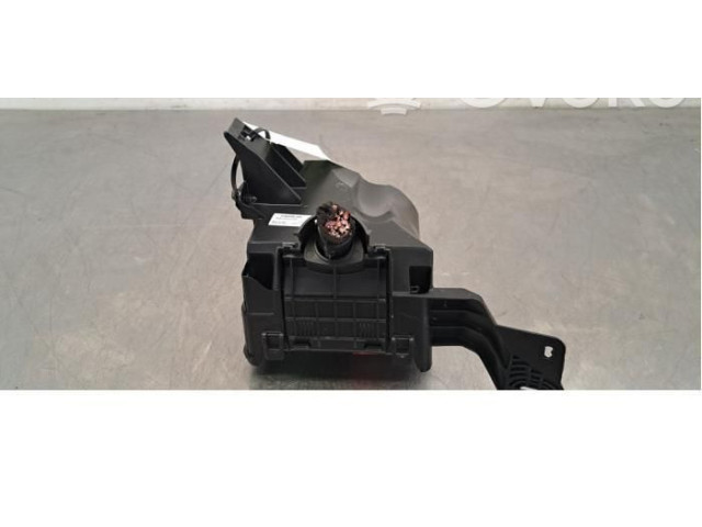 Блок предохранителей Citroen C3 Aircross