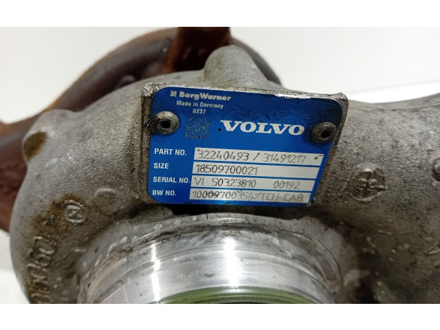 Turbodmychadlo Турбина 32240493 Volvo V60 D4204T14