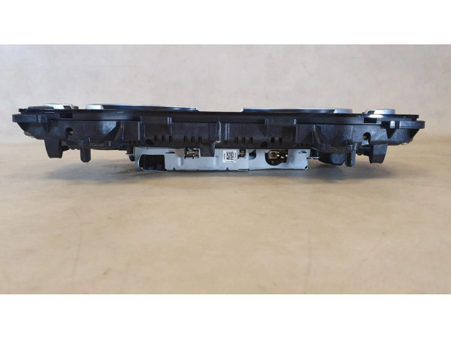 Přístrojová deska BMW X3 G01 2018 9392558