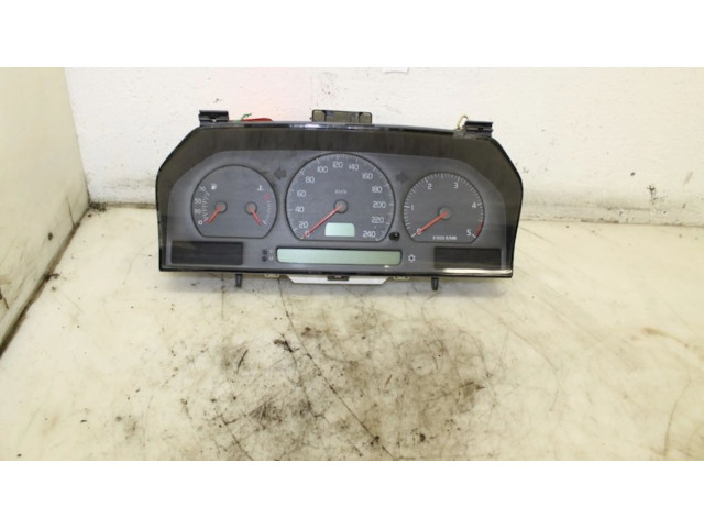 Přístrojová deska  Volvo S70  V70  V70 XC 1998 9168386, 69794700T  