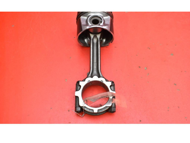  Поршень  86L77, 86L77  Nissan X-Trail T30  