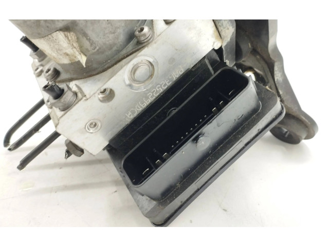 Jednotka ABS A2134316700, 54087524A   Mrcedes-Benz E W213 2017