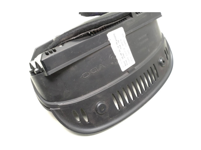 Pojistková skříňka Спидометр (приборный щиток) 6945661, 65826945661 BMW 5 E60 E61 2006