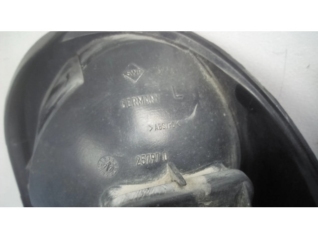 Задний фонарь левый сзади 257970 Dodge Caravan