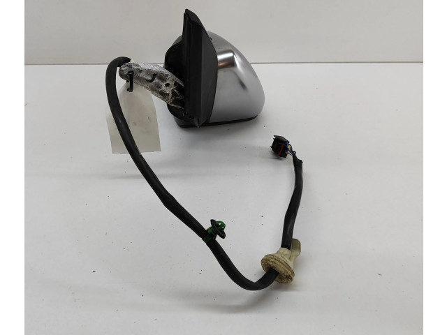 Зеркало электрическое Volkswagen Golf VII 2013 - 2019 года