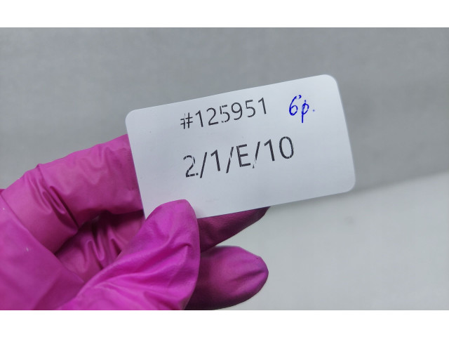 Зеркало электрическое        Volkswagen Touran I  2003 - 2010 года   