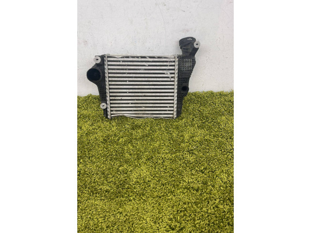 Интеркулер 95b145804b Porsche Macan