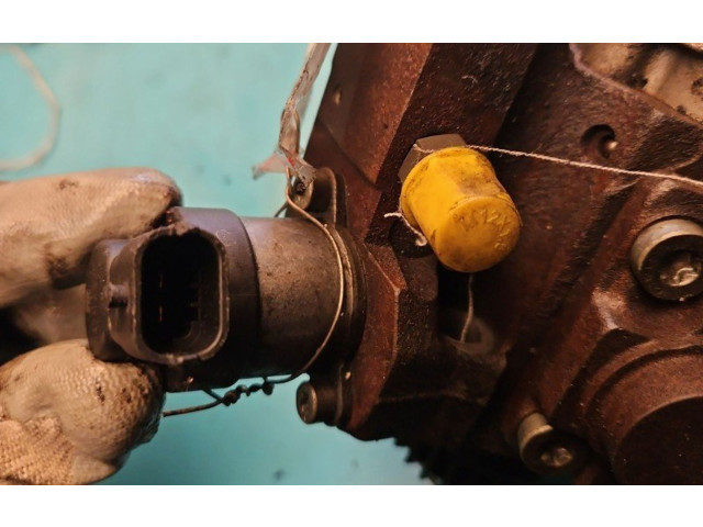 Топливный насос