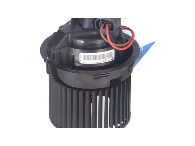 Вентилятор печки 272107379R Dacia Sandero