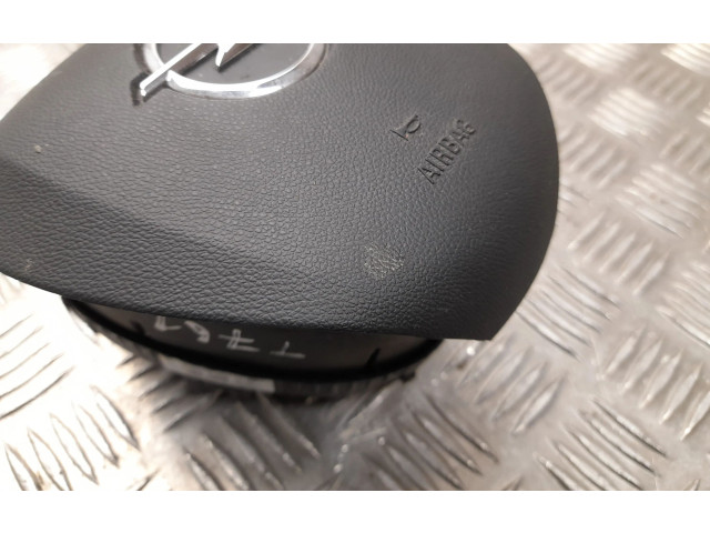 Подушка безопасности водителя YQ000122YX, 34206793G   Opel Grandland X