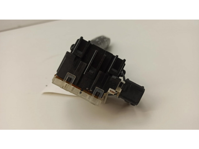 Переключатель дворников 17b122 Mazda 626