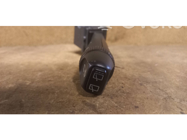 Ручка стеклоочистителей 30768100, 05W16T   Volvo V70