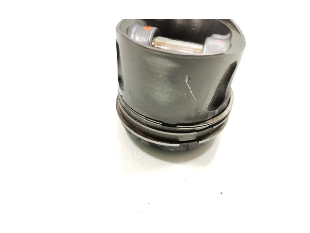 Поршень (поршни)    Opel Astra H