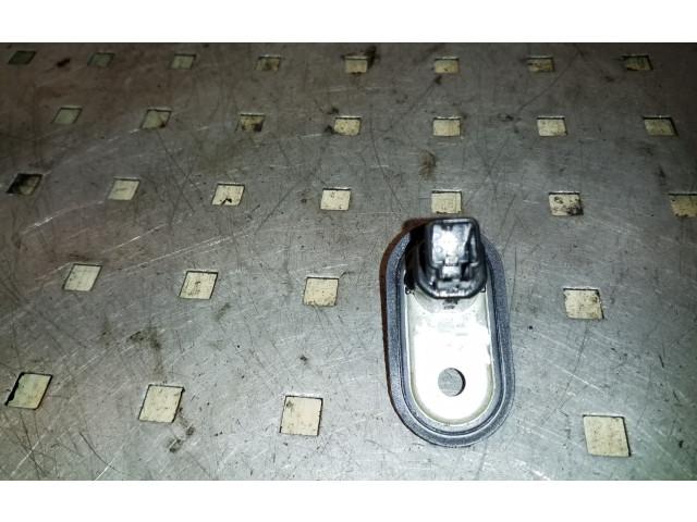 Pojistková skříňka Toyota Verso 2009