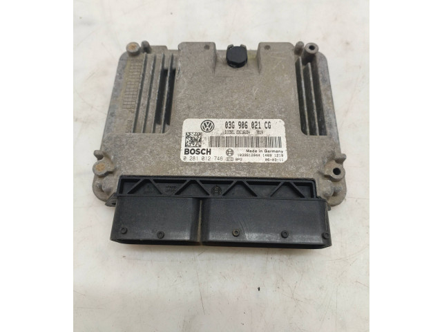 Řídící jednotka 03G906021CG, 1039S12044 Volkswagen Caddy 2008