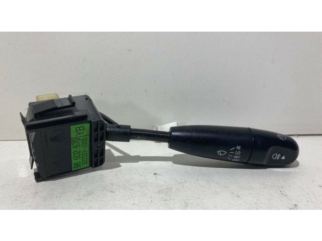 Ручка стеклоочистителей