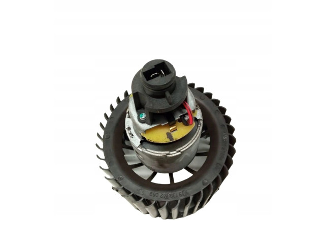 Вентилятор печки Audi A6 S6 C4 4A