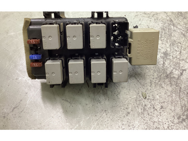 Блок предохранителей E11020100 Subaru Forester SH