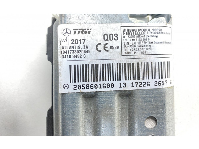 Подушка безопасности для колен 34183482C, A2058601600   Mercedes-Benz C AMG W205