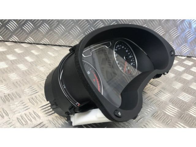 Панель приборов 8U0920930D, A2C53219792 Audi Q3 8U