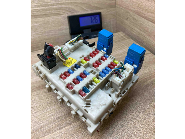 Блок предохранителей 243505M310, 0315041 Nissan Almera N16