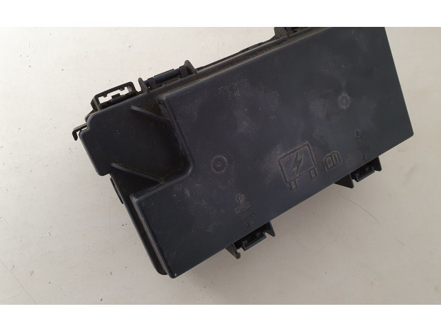 Блок предохранителей 68165691AC Jeep Grand Cherokee