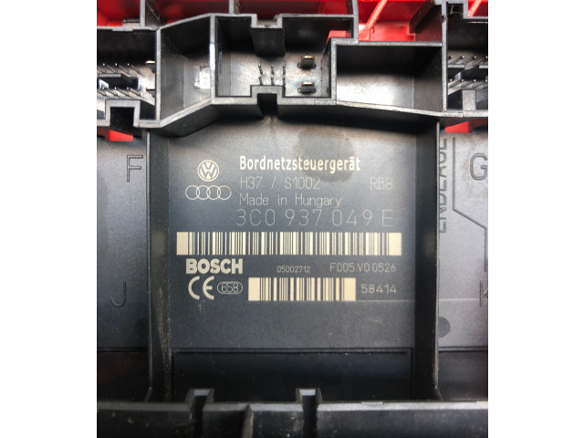 Блок комфорта 3C0937049E, F005V00526 Volkswagen Caddy