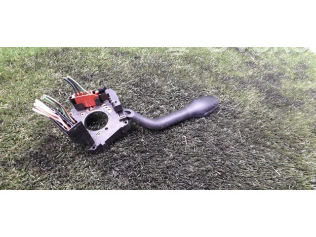 Включатель скорости стеклоочистителей    Seat Ibiza II (6k)