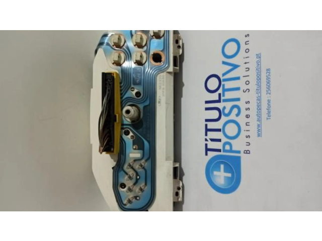 Přístrojová deska Peugeot 504 89FB-10848-A