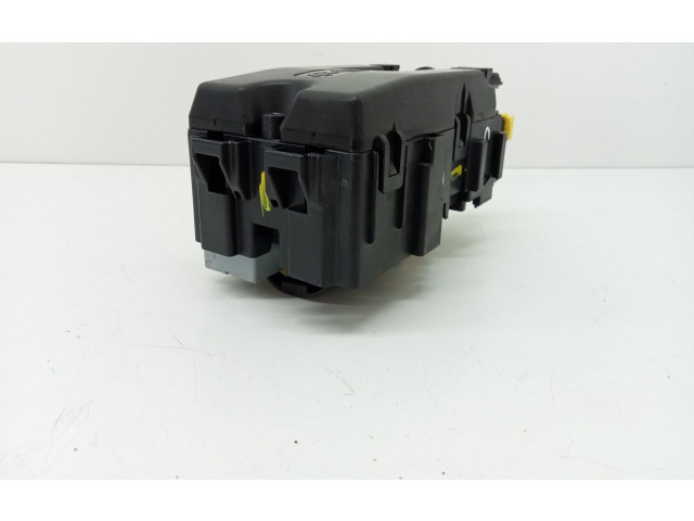 Блок предохранителей  9806192580, 9675730380   Peugeot 2008 I    