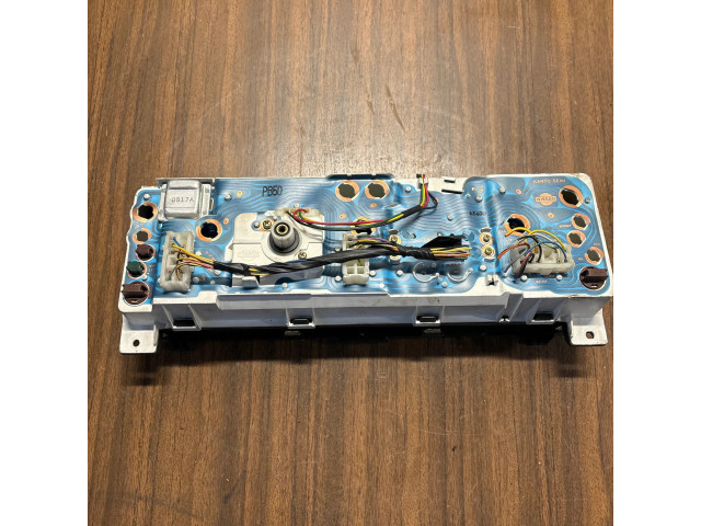 Přístrojová deska Nissan Sunny 1990 67PB5100