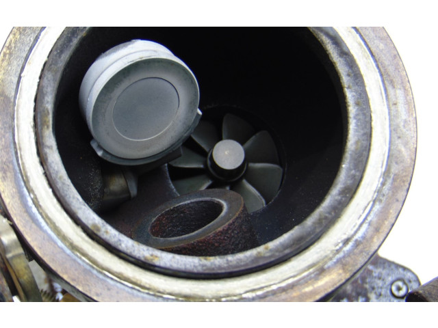  Турбина Volkswagen Golf VII  04C145702T         