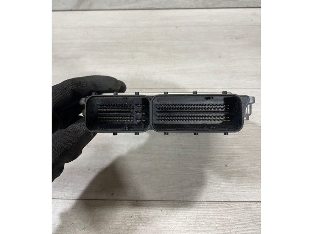 Řídící jednotka 7806987, 1039S21200 BMW 5 E60 E61 2009