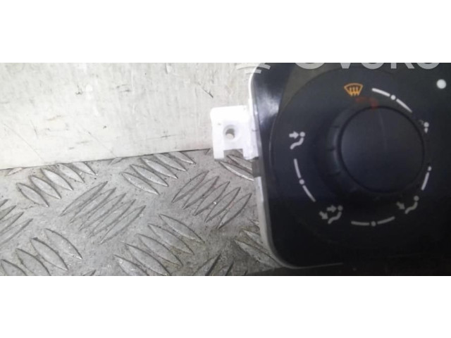 Блок управления климат-контролем 7701070473   Renault Clio III