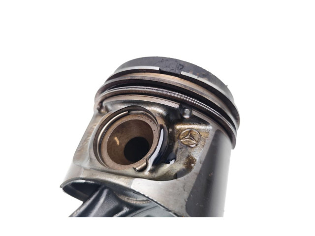 Píst OM640.940, 640.940 Mercedes-Benz A W169 OM640.940