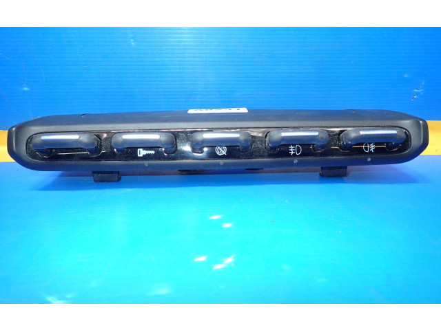 Дисплей    156053243   Alfa Romeo Giulietta