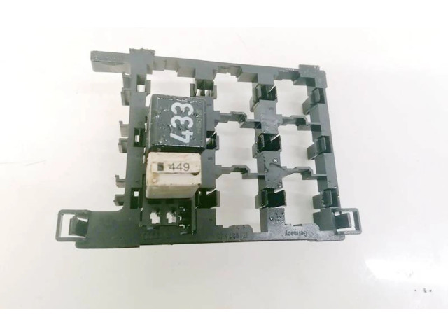 Блок предохранителей  1T1937503A, 1T1937503A   Volkswagen Golf Plus    