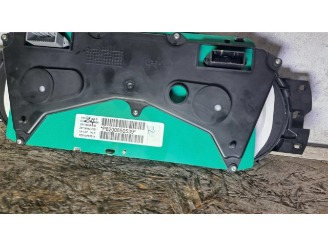 Панель приборов P8200650539   Dacia Logan I       