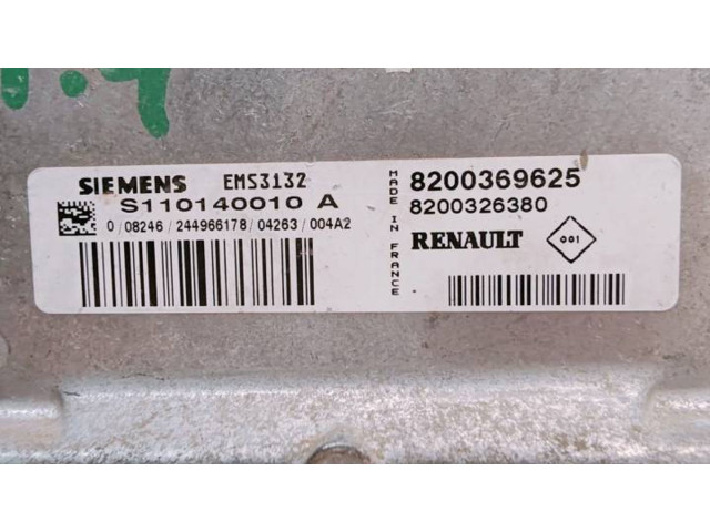 Блок управления двигателя 8200326380, S110140010A Dacia Logan I