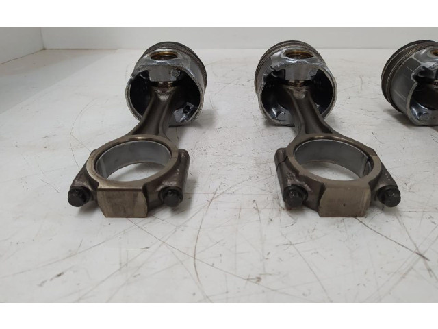 Поршень с шатуном 81L97A Volkswagen PASSAT B6