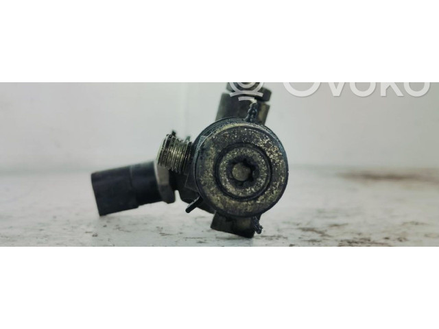 Vstřikovací lišta 059130089D   Audi Q7 4L    BUG 