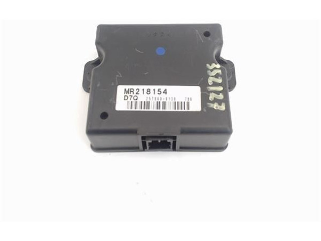 Блок управления mr218154 Mitsubishi Montero