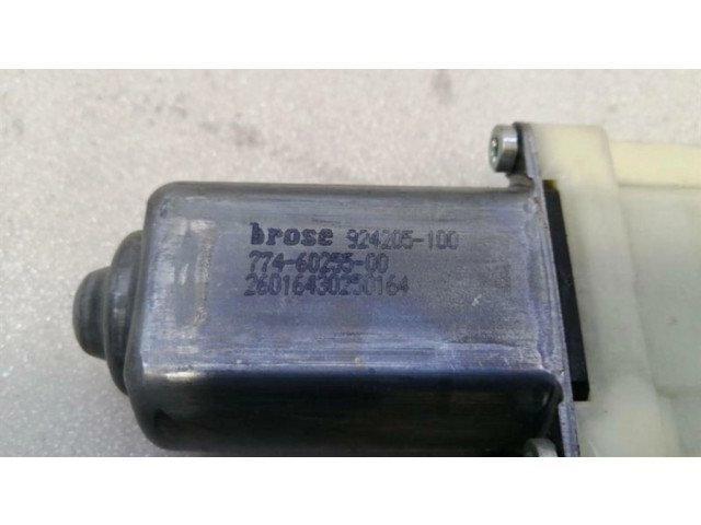 Задний двигатель механизма для подъема окон