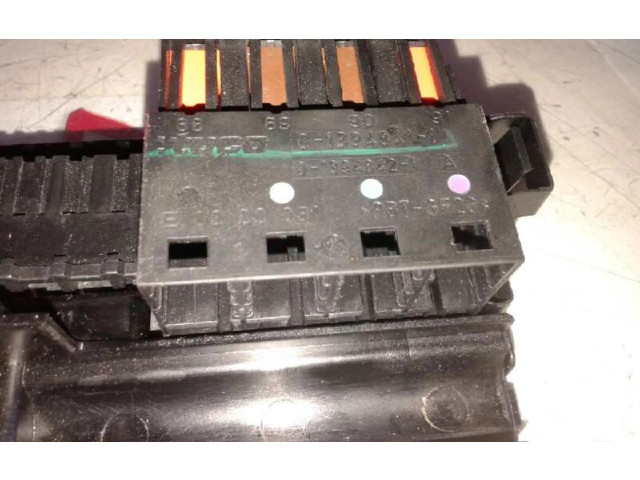 Pojistková skříňka 2115452601, 2115452601 Mercedes-Benz ML W164 2008