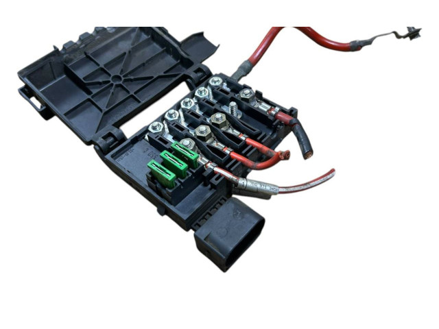 Блок предохранителей 1C0937550C   Volkswagen Transporter - Caravelle T4    