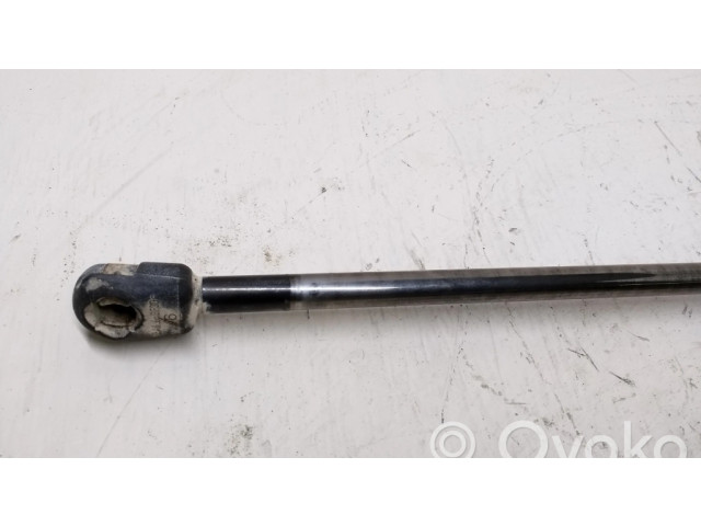 Амортизатор задней крышки